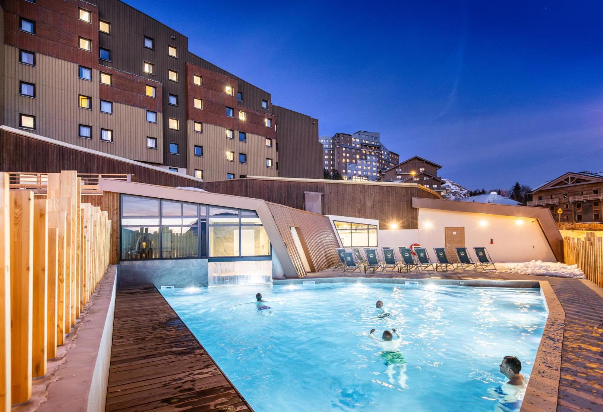 Hotel Club Mmv Les Bergers **** Alpe d'Huez Exterior photo